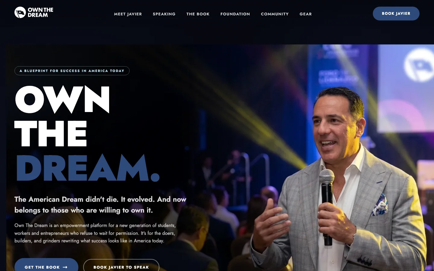Own The Dream: plataforma de marca personal de Javier Loya — desktop