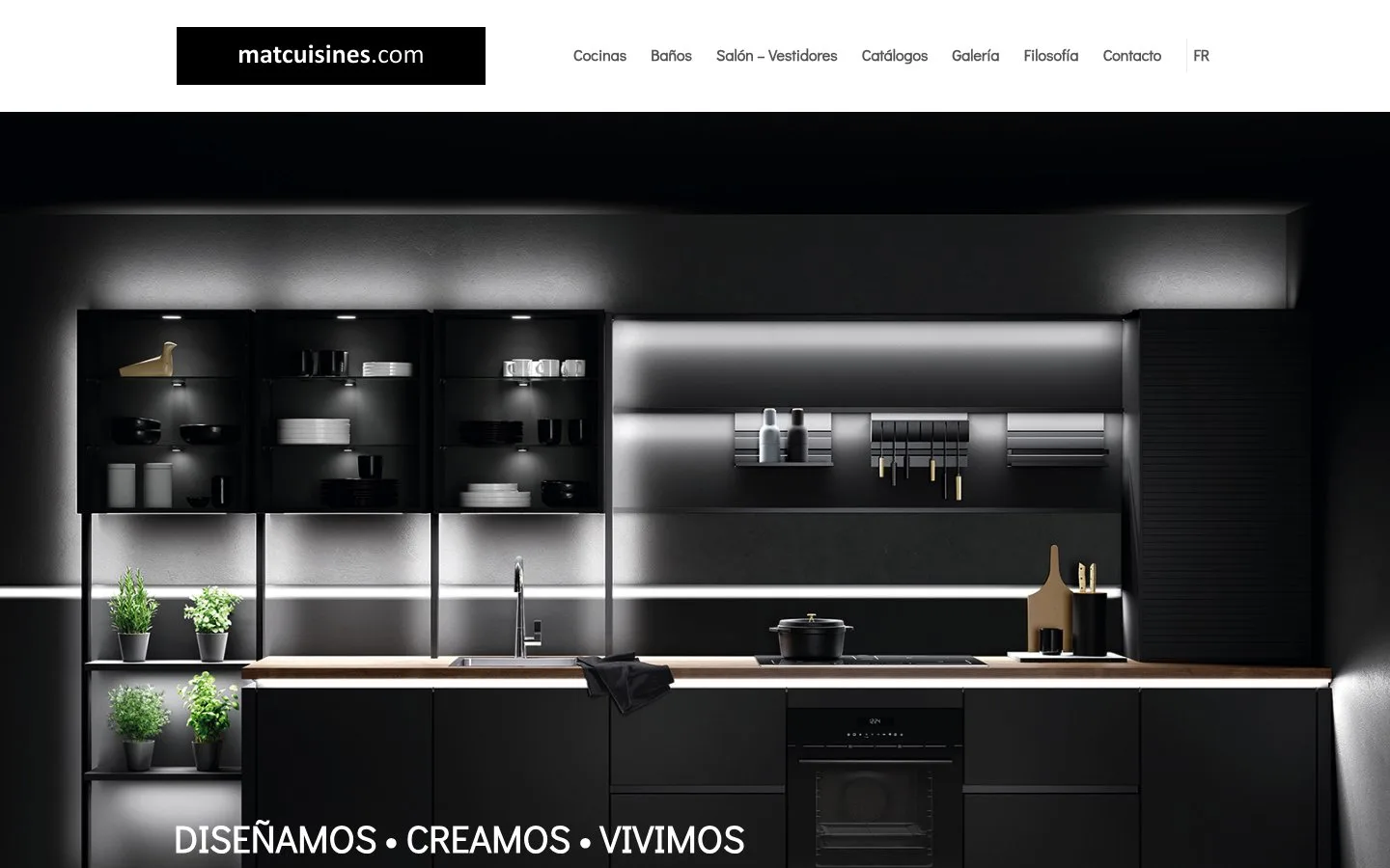 Sitio web minimalista para marca de cocinas premium